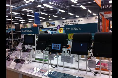 Halfords accessible tech products, Mile End